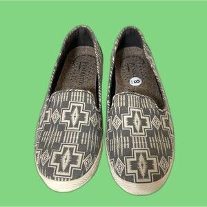 Pendleton Slip on Shoes Womens US Size 8 Compo Cove Sneakers Western Pring